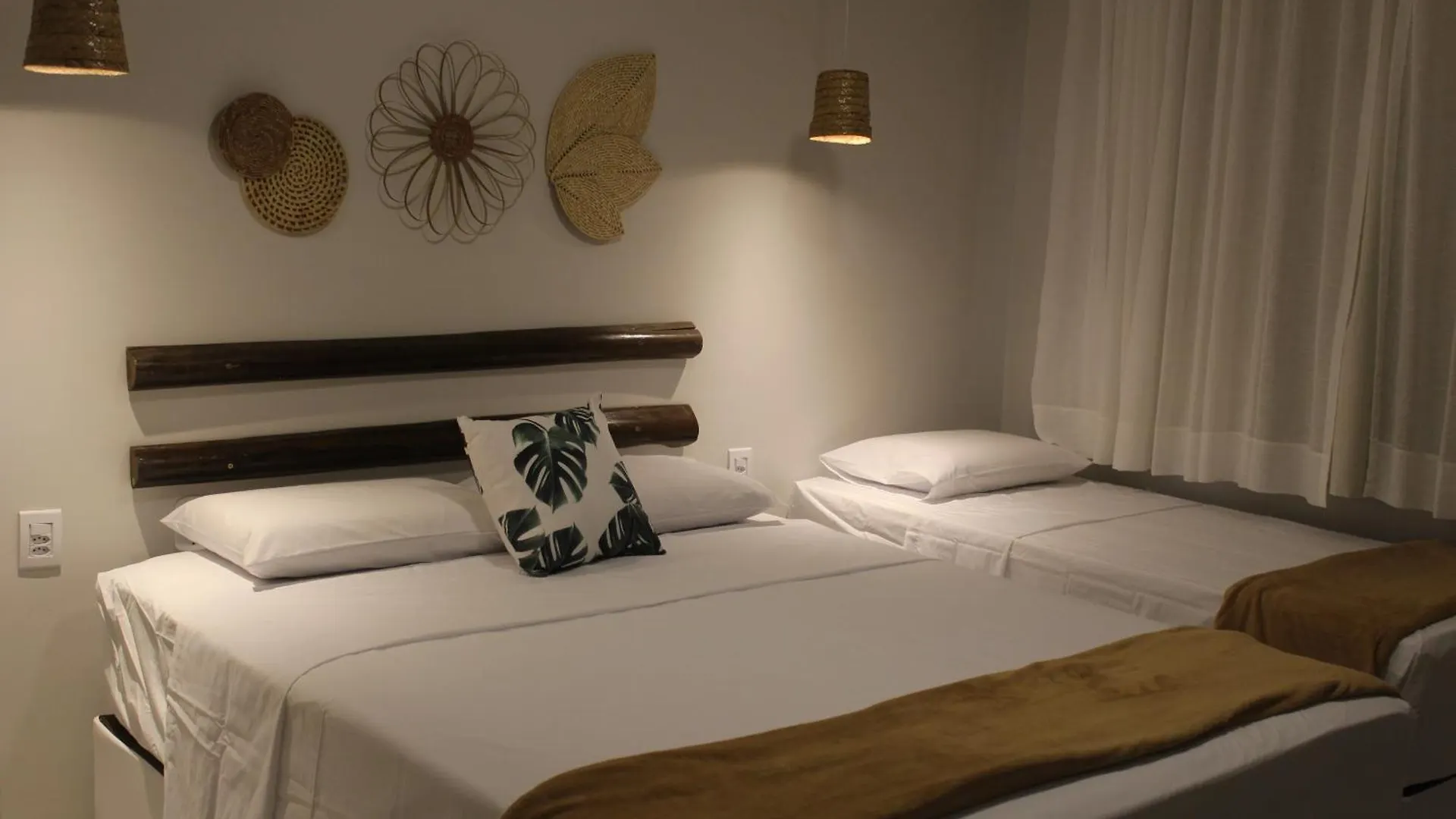 Pousada Encantos De Arraial Porto Seguro Inn